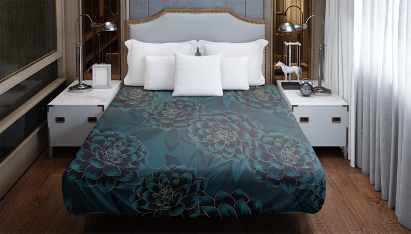Protective bedspread, easy to clean from fur and hair. Elegeance flowersoul pattern, in addition to protection, it is colorful and adds aesthetics to the interior
