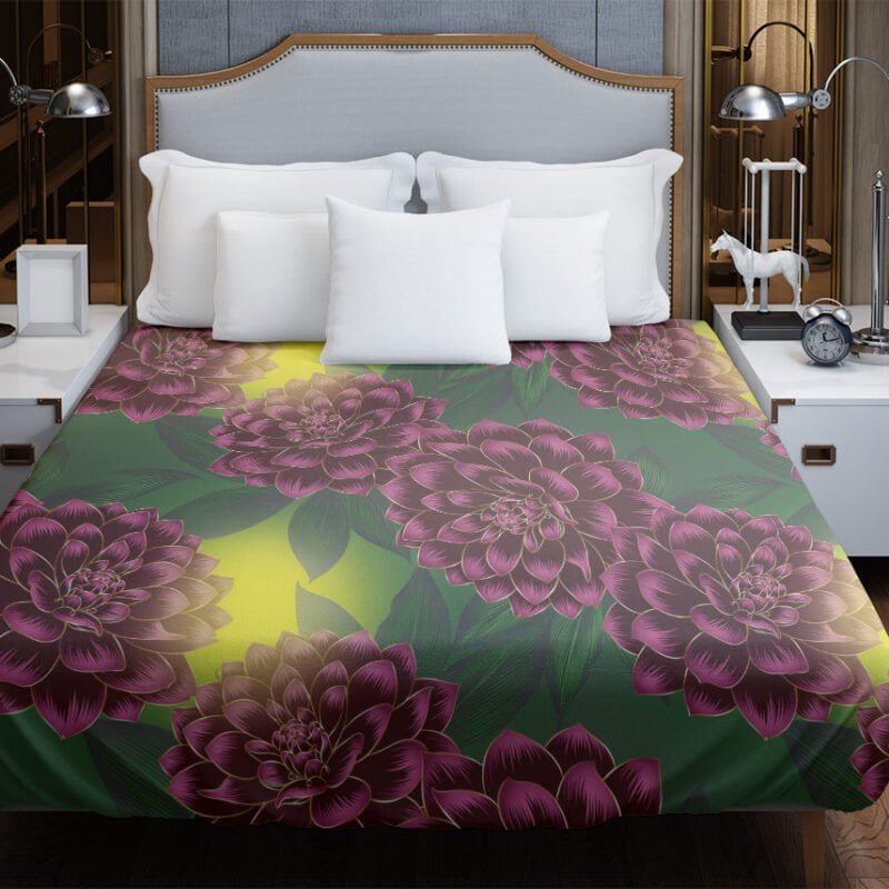 Protective bedspread, easy to clean from fur and hair. Flowersoul pattern, in addition to protection, it is colorful and adds aesthetics to the interior